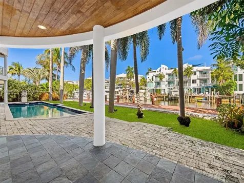 450 Victoria Terrace Fort Lauderdale FL 33301