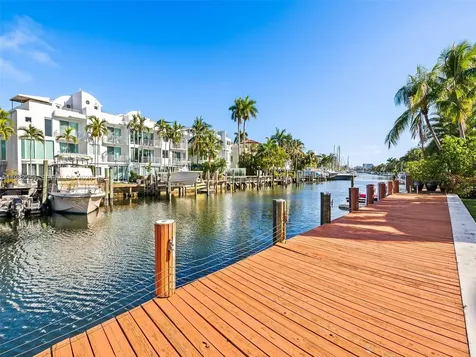 450 Victoria Terrace Fort Lauderdale FL 33301