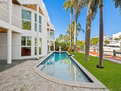 450 Victoria Terrace Fort Lauderdale FL 33301