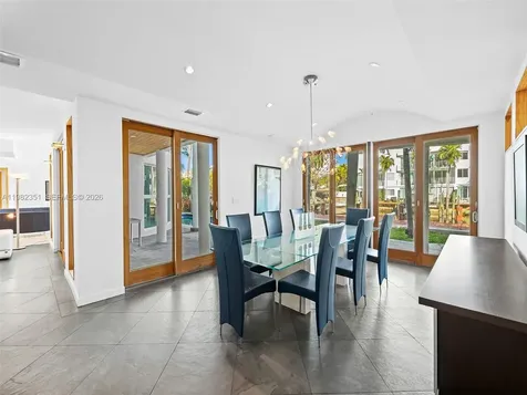 450 Victoria Terrace Fort Lauderdale FL 33301