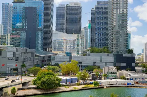 350 S Miami Miami FL 33130