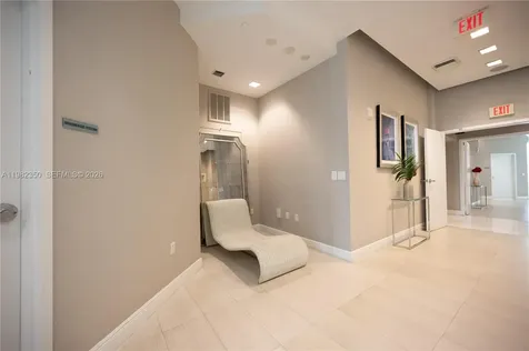 350 S Miami Miami FL 33130