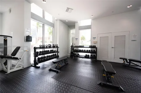 350 S Miami Miami FL 33130