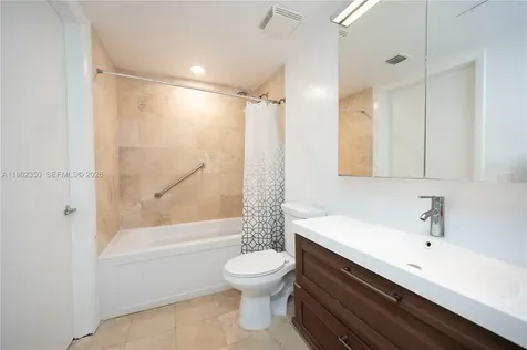 350 S Miami Miami FL 33130