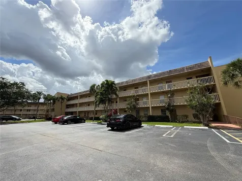 6020 NW 64th Avenue Tamarac FL 33319
