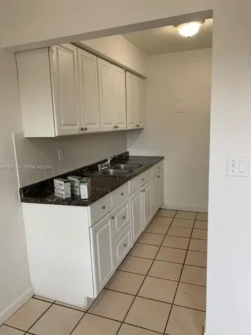 4121 NW 30th Terrace Lauderdale Lakes FL 33309