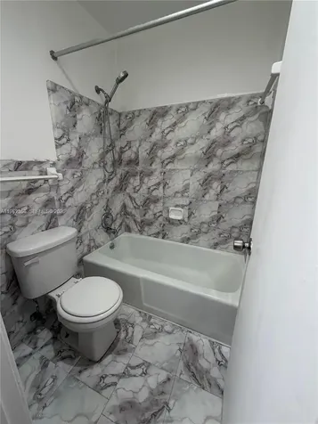 4121 NW 30th Terrace Lauderdale Lakes FL 33309
