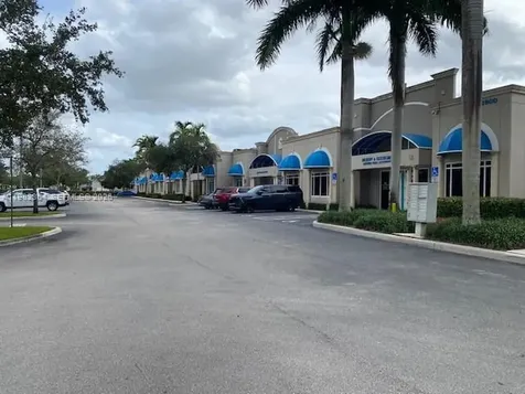 2800 W State Road 84 Dania Beach FL 33312