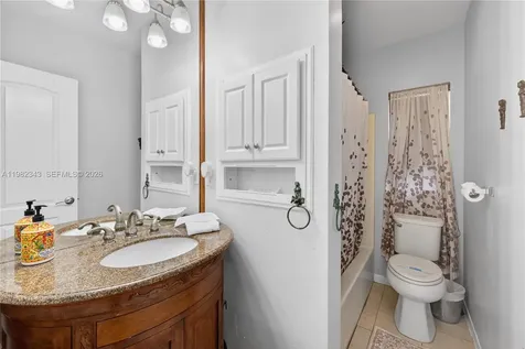749 NW 43rd Street Oakland Park FL 33309
