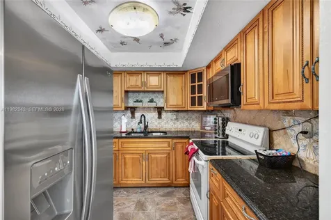 749 NW 43rd Street Oakland Park FL 33309