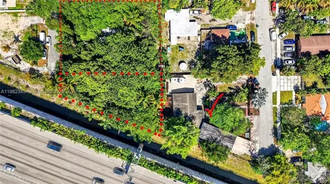 749 NW 43rd Street Oakland Park FL 33309