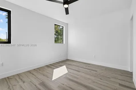 4313 NW 32nd Avenue Miami FL 33142