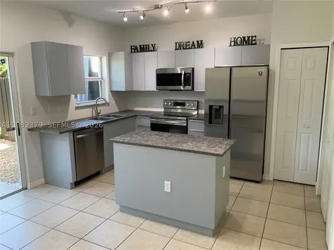 3001 SE 17th Avenue Homestead FL 33035
