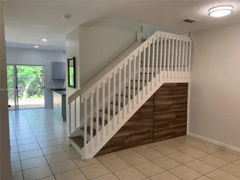 3001 SE 17th Avenue Homestead FL 33035