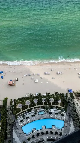 18555 Collins Avenue Sunny Isles Beach FL 33160