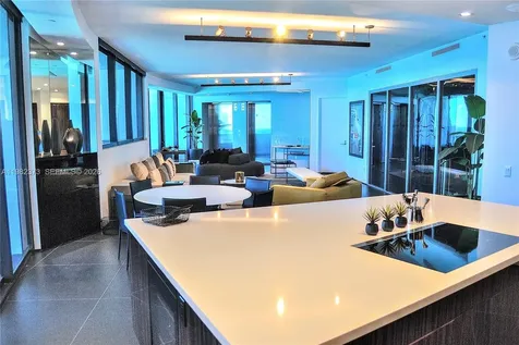 18555 Collins Avenue Sunny Isles Beach FL 33160