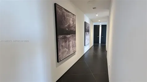 18555 Collins Avenue Sunny Isles Beach FL 33160