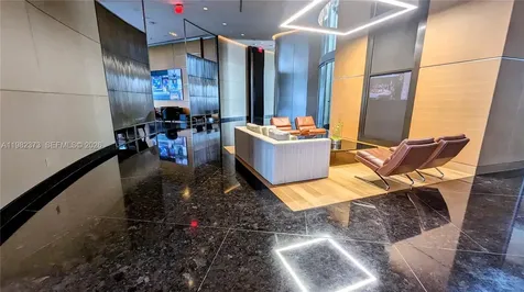 18555 Collins Avenue Sunny Isles Beach FL 33160