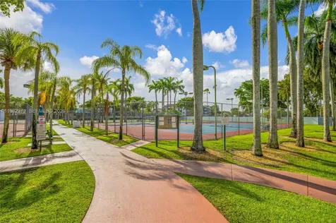 6637 NW 181st Lane Hialeah FL 33015
