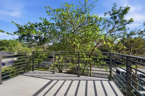 3545 Florida Avenue Miami FL 33133