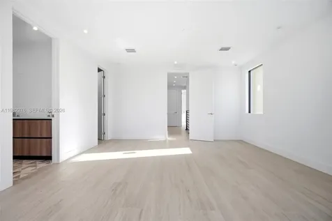 3545 Florida Avenue Miami FL 33133