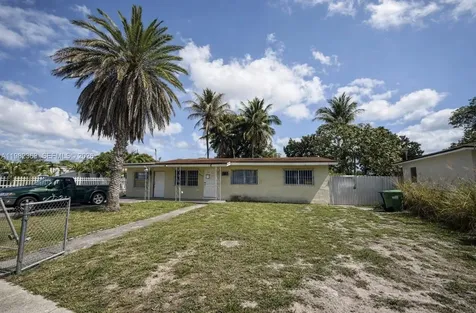 8525 NW 32nd Court Miami FL 33147