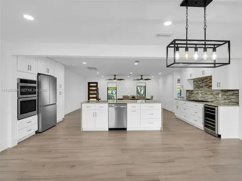 1501 NW 109th Terrace Pembroke Pines FL 33026
