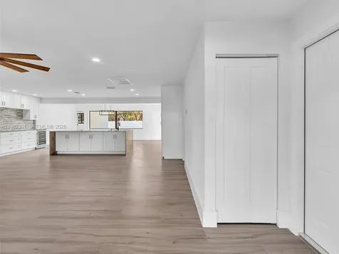 1501 NW 109th Terrace Pembroke Pines FL 33026