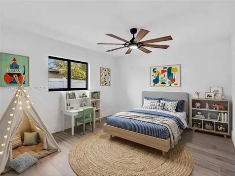 1501 NW 109th Terrace Pembroke Pines FL 33026