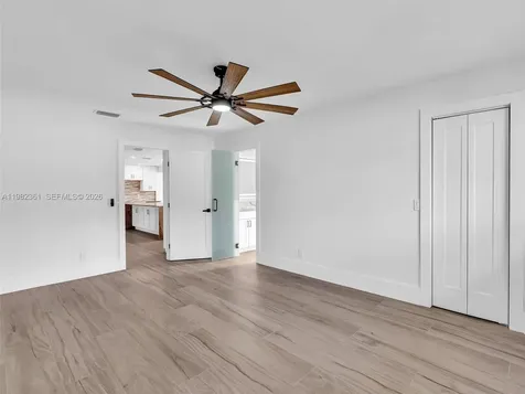 1501 NW 109th Terrace Pembroke Pines FL 33026