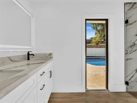 1501 NW 109th Terrace Pembroke Pines FL 33026