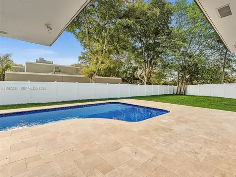 1501 NW 109th Terrace Pembroke Pines FL 33026