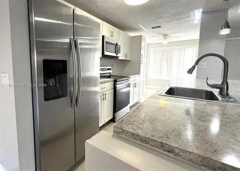 8249 NW 8th Place Plantation FL 33324