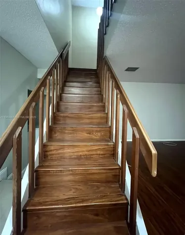 8249 NW 8th Place Plantation FL 33324