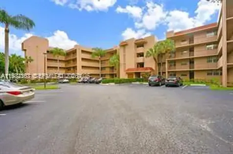 9501 Seagrape Drive Davie FL 33324