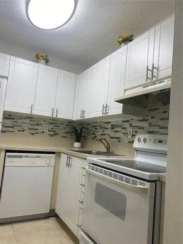 8600 SW 109th Avenue Miami FL 33173