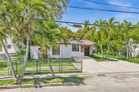 1010 SW 14th Avenue Miami FL 33135