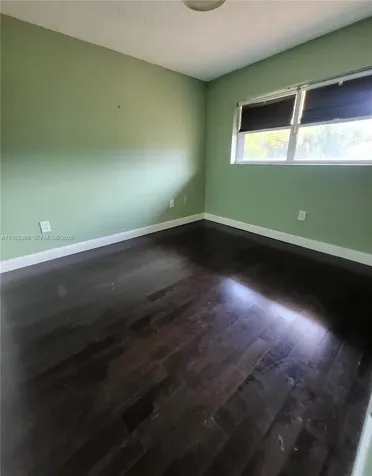 13881 NE 2nd Court Miami FL 33161