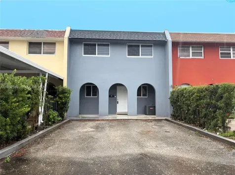 7155 W 2nd Way Hialeah FL 33014