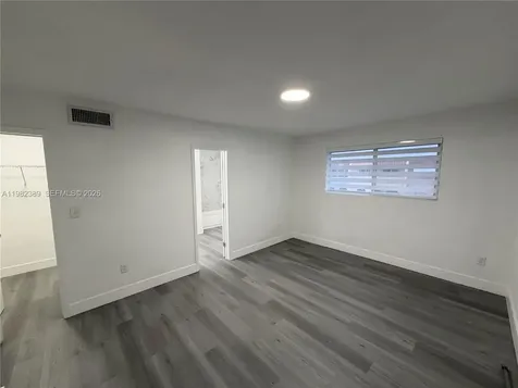 7155 W 2nd Way Hialeah FL 33014