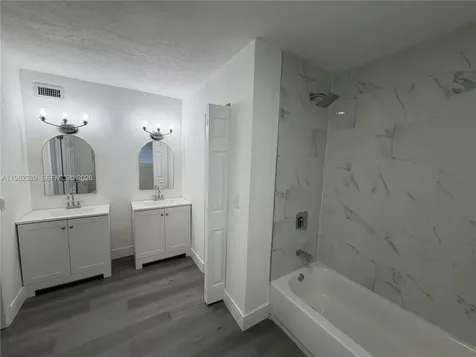 7155 W 2nd Way Hialeah FL 33014