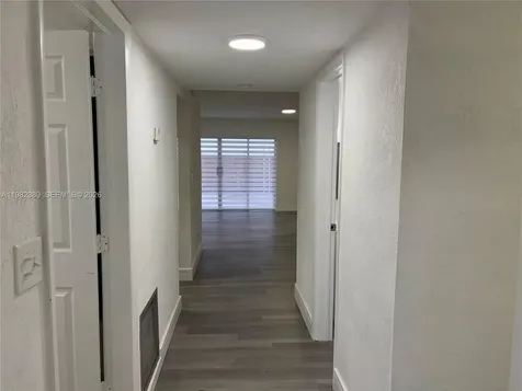 7155 W 2nd Way Hialeah FL 33014