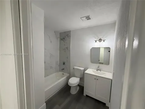 7155 W 2nd Way Hialeah FL 33014