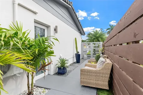 12721 SW 47th Street Miami FL 33175