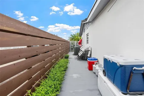 12721 SW 47th Street Miami FL 33175
