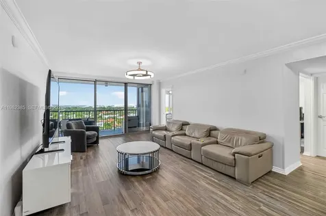 Miami Beach FL 33140