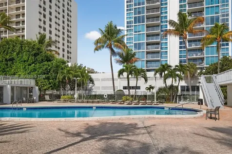 Miami Beach FL 33140