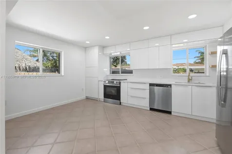 5251 SW 6th Street Miami FL 33134