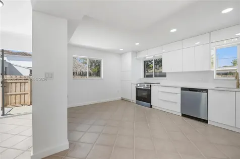 5251 SW 6th Street Miami FL 33134
