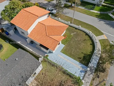 5251 SW 6th Street Miami FL 33134